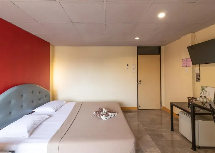 Ds Place 2* Bangkok